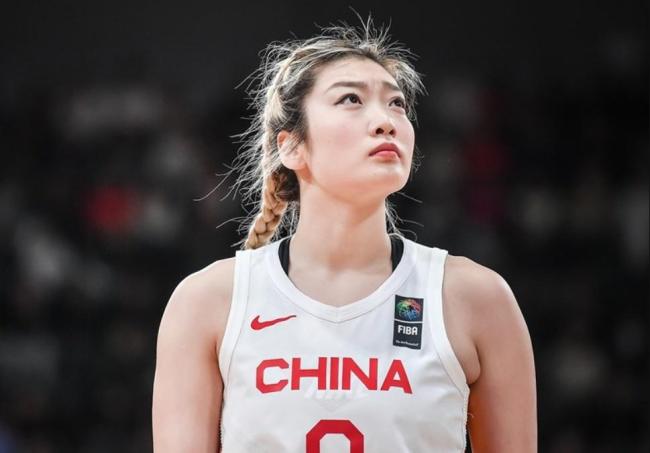 李梦因伤无缘亚洲杯宫鲁鸣称恢复有难度 国家队大门永远敞开